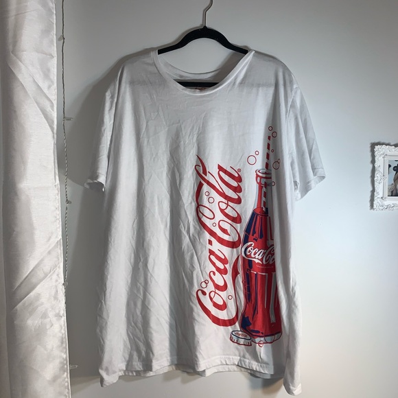 Coca Cola tee - Picture 3 of 5